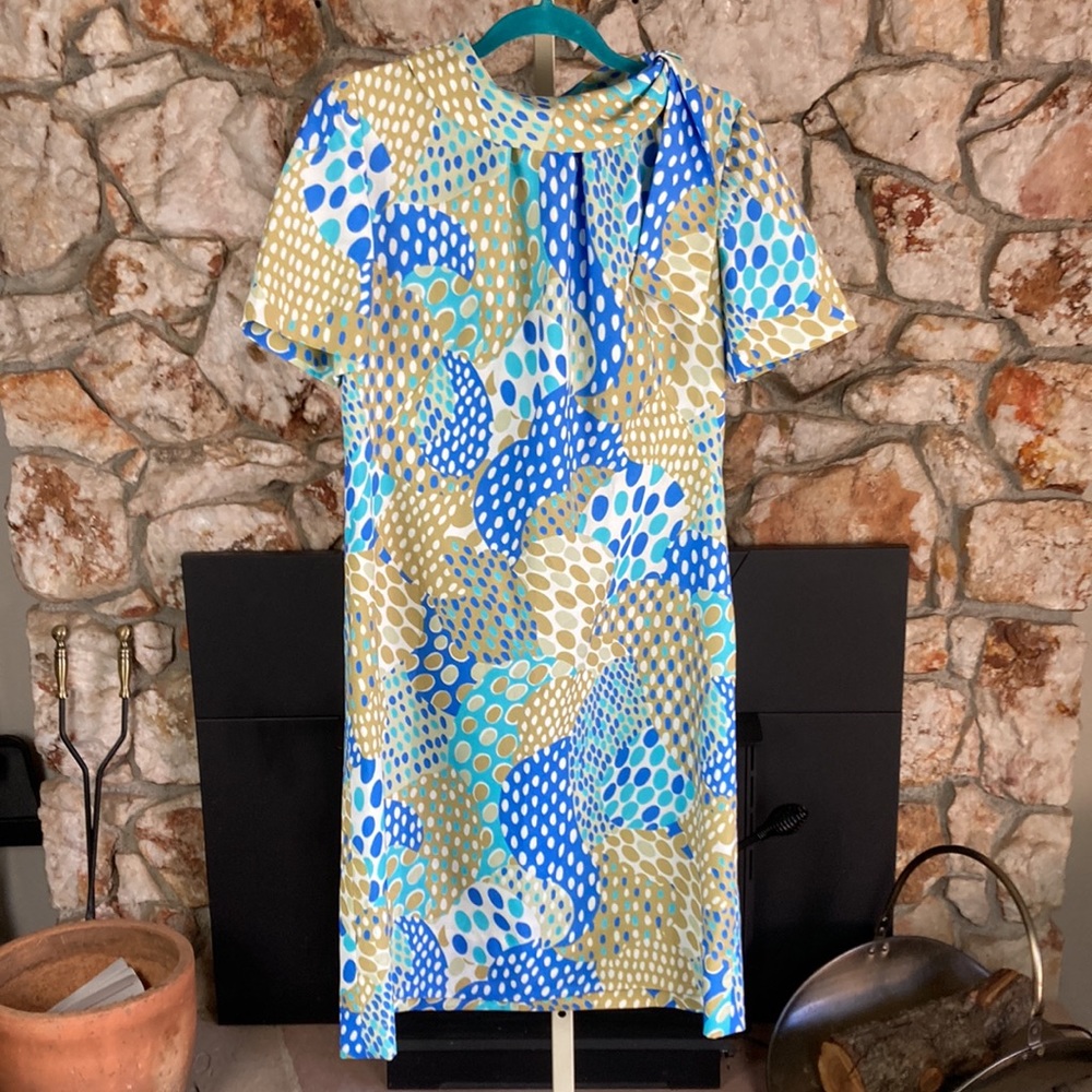 SOLD Vintage 1960s Shift Dress